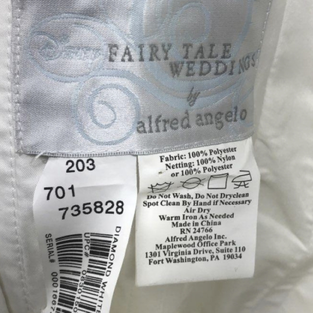 Alfred Angelo Fairy Tale White Gown - Picture 6 of 7